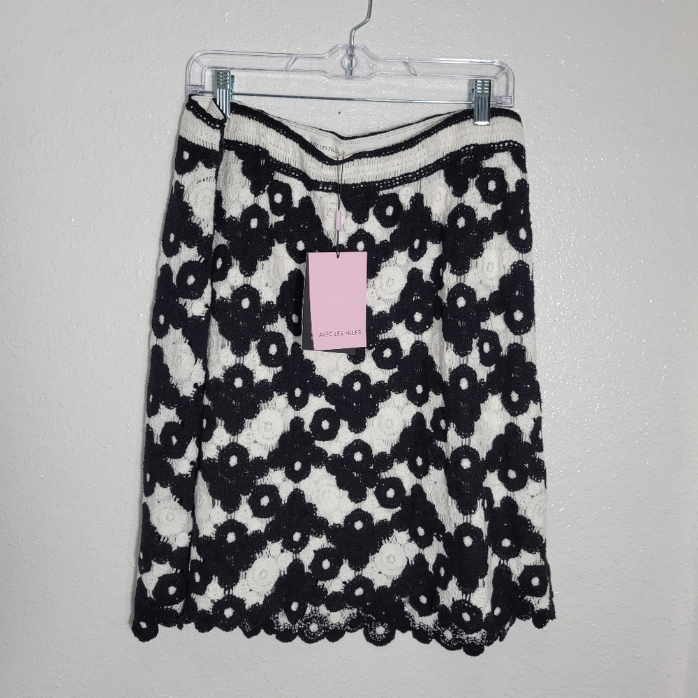 Avec Les Filles NWT Crochet Skirt In Black White Size XL/XXL - Picture 2 of 9